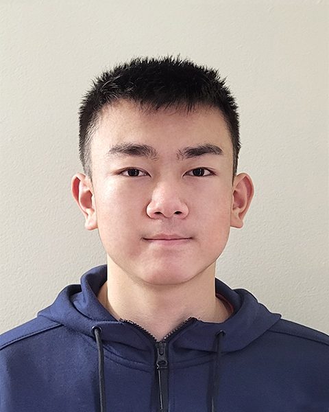 Tiger Li Headshot.jpg